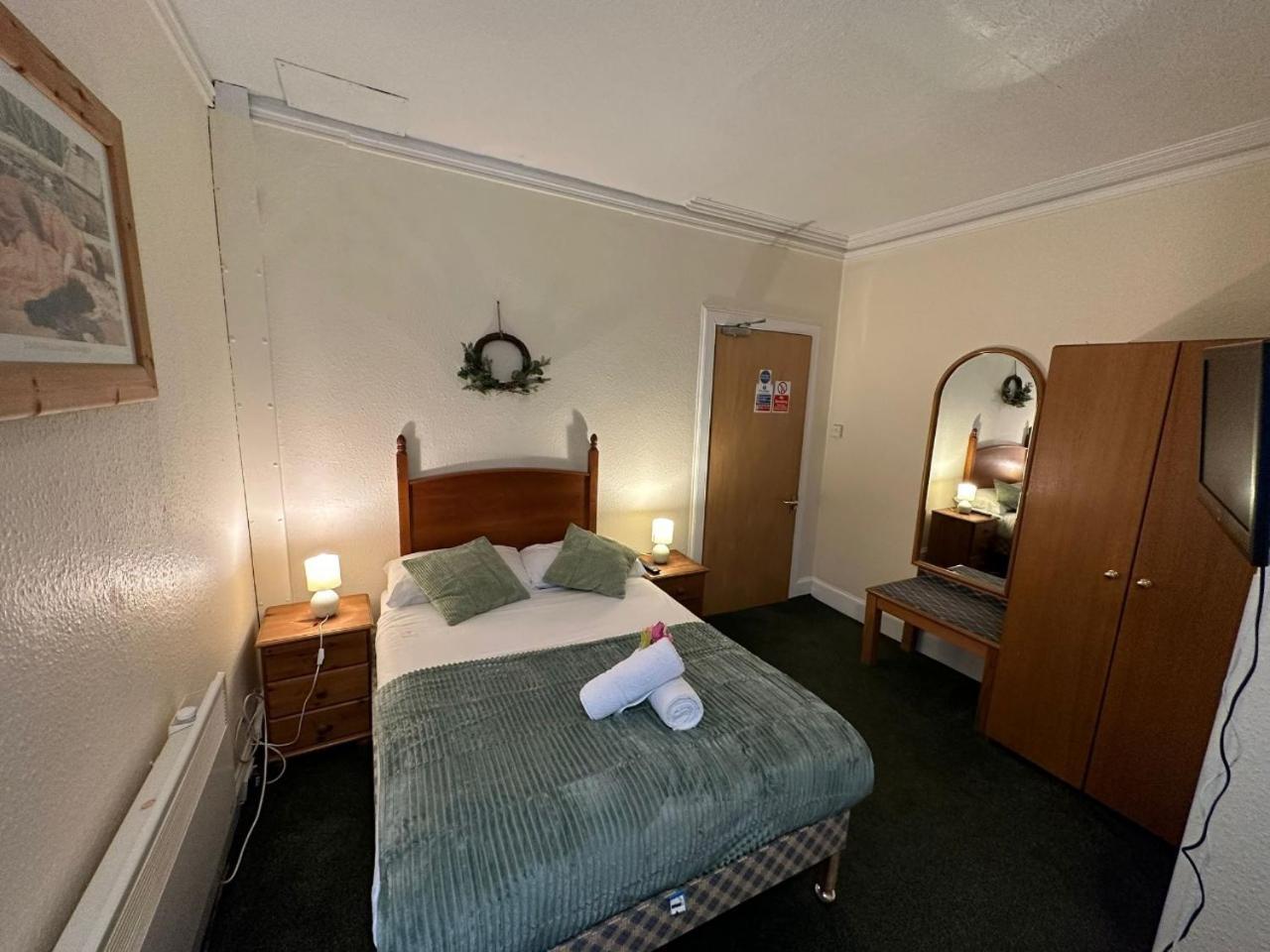 Mackay'S Spa Lodge Hotel ストラスペファー エクステリア 写真