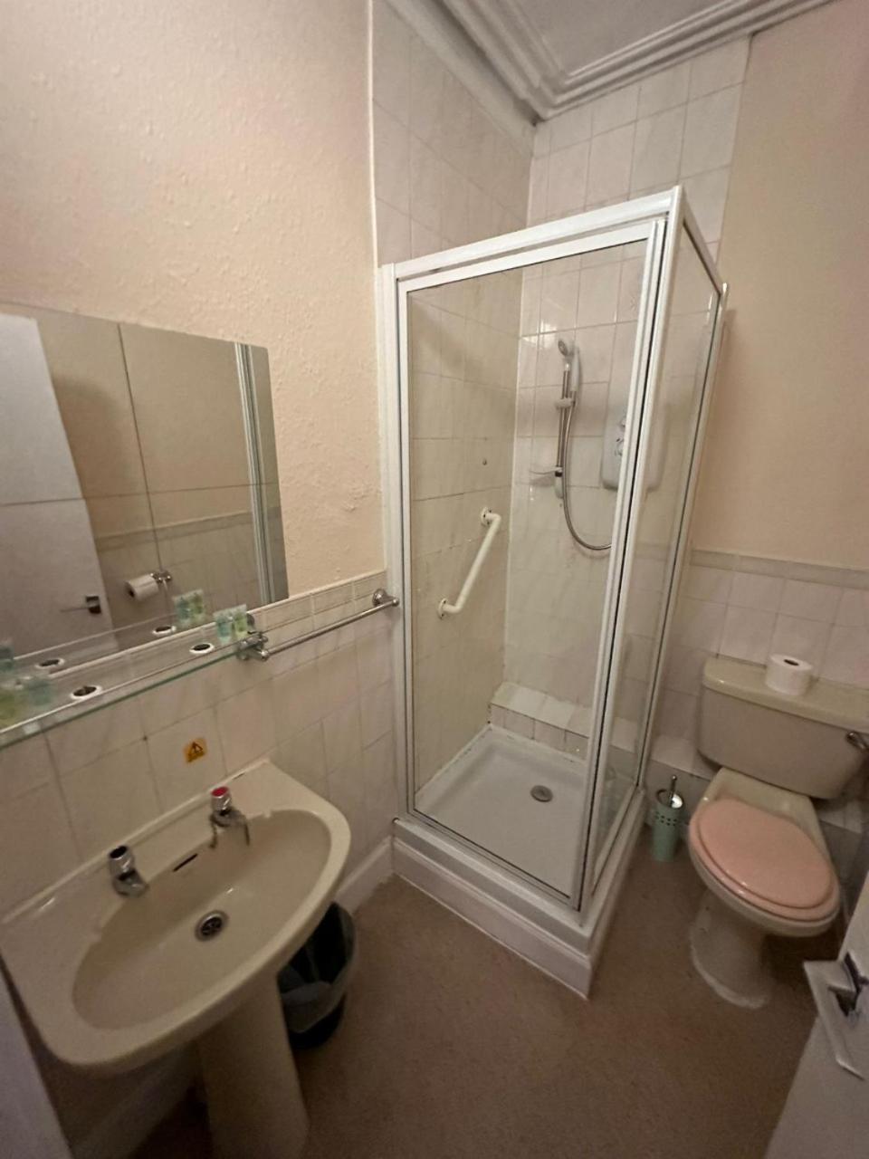 Mackay'S Spa Lodge Hotel ストラスペファー エクステリア 写真